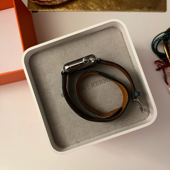 Hermès Apple Watch main image 4